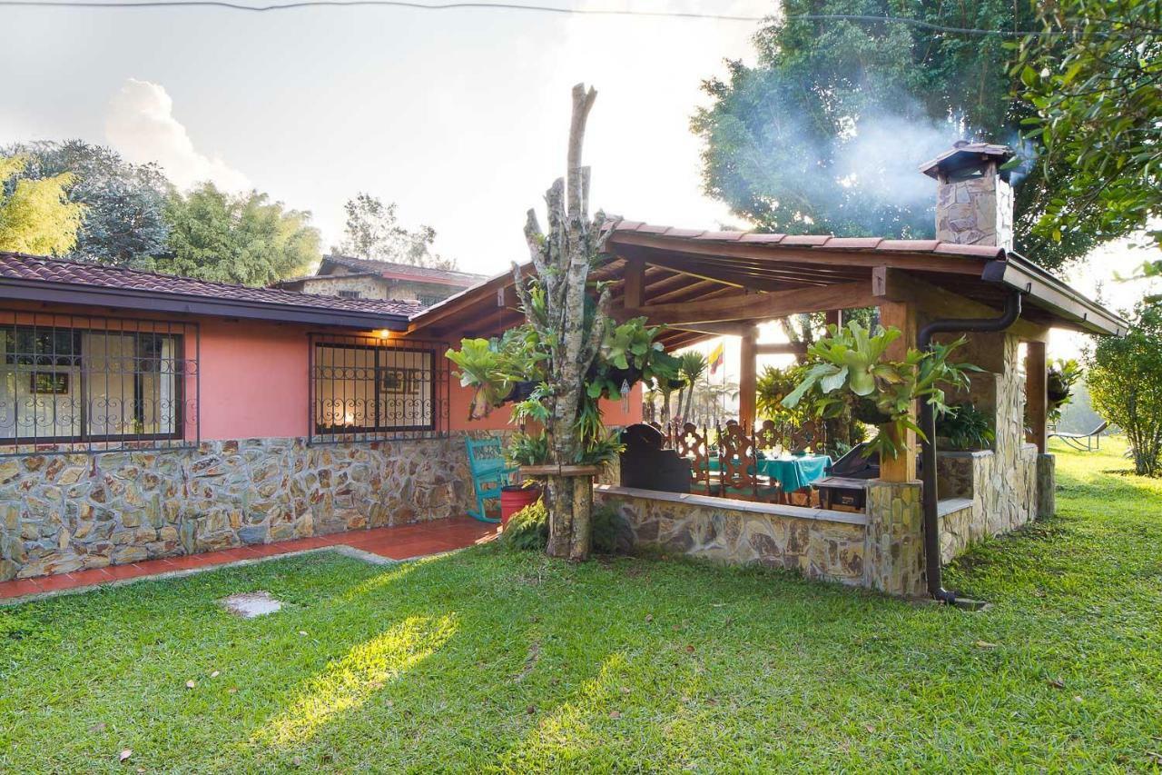 La Casa De Piedra Villa Guatapé Buitenkant foto